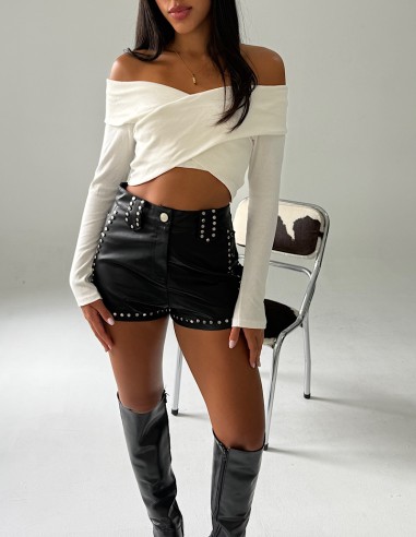 Short Cuerina Premium C/Tachas