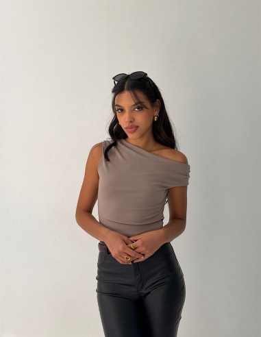 Top Vicky Asimetrico Pooky